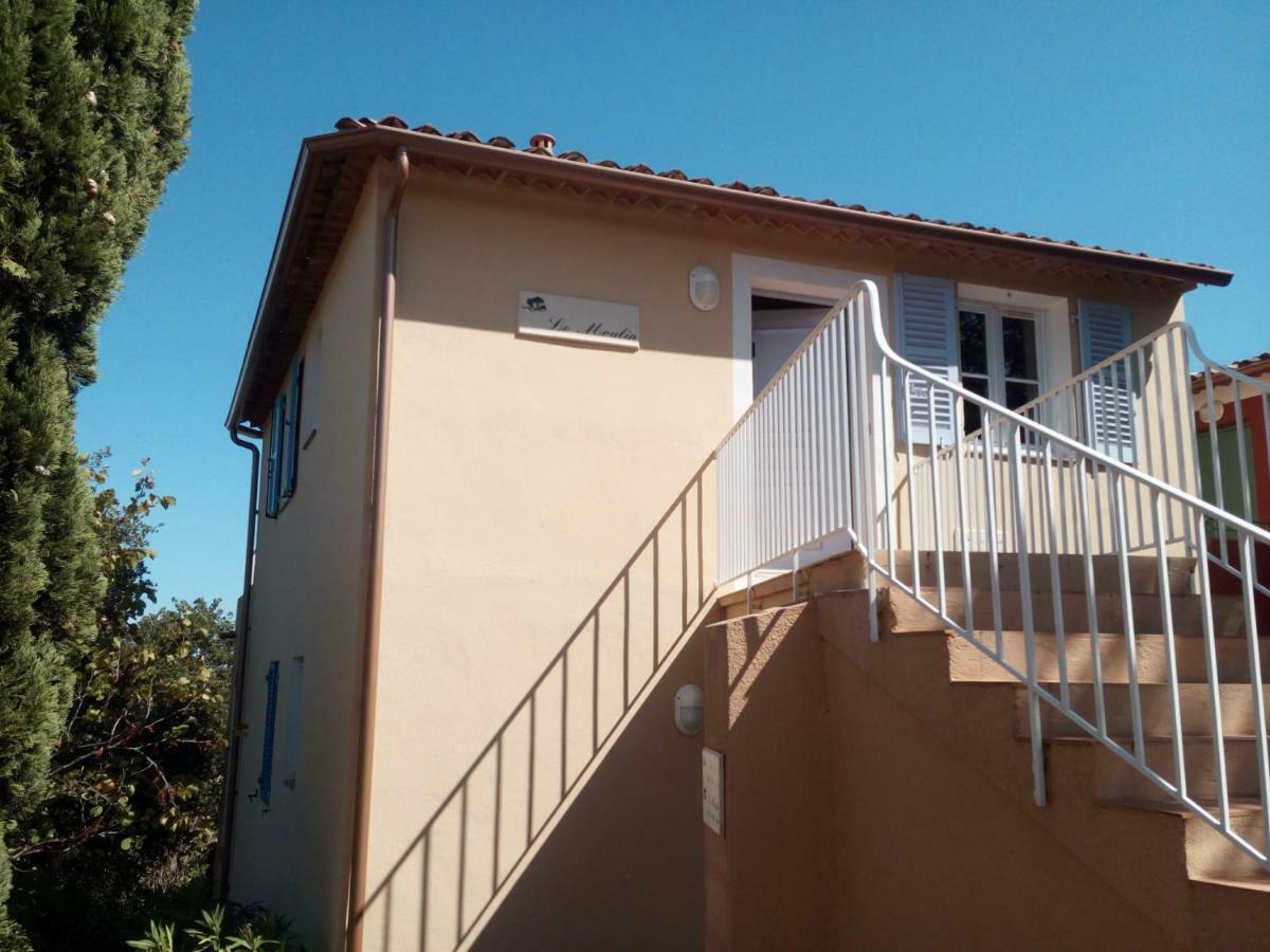 Les Restanques, Bastides Vue Golfe Saint Tropez Lägenhet Grimaud Exteriör bild