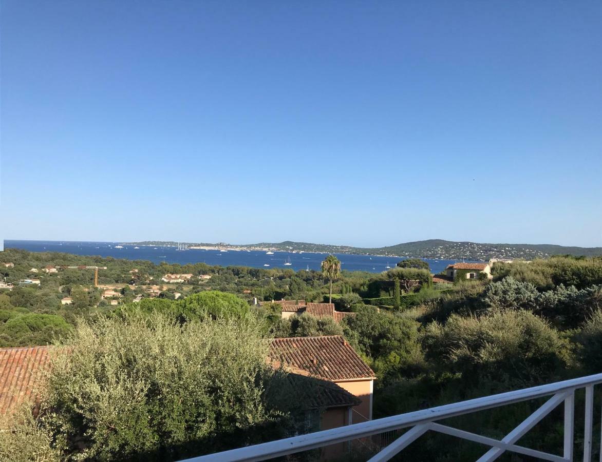Les Restanques, Bastides Vue Golfe Saint Tropez Lägenhet Grimaud Exteriör bild